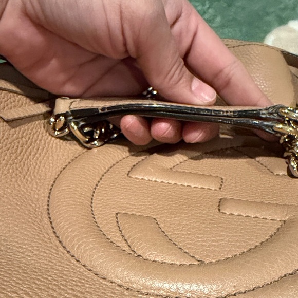 Gucci Beige Leather Shoulder Bag with Gold Chain - Picture 17 of 17